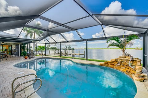 Waterfront Views & Dock: Matlacha Island Home House in Matlacha