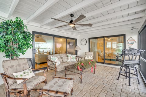 Waterfront Views & Dock: Matlacha Island Home House in Matlacha