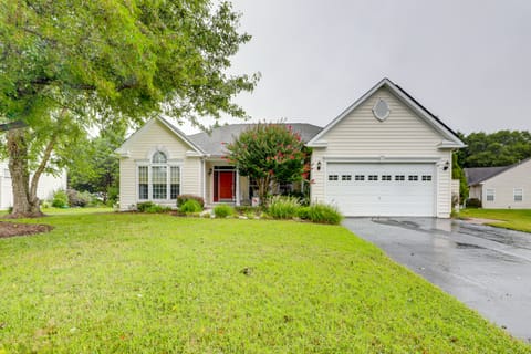 3 Mi to Bethany Beach: Family Home w/ Movie Room! House in Ocean View