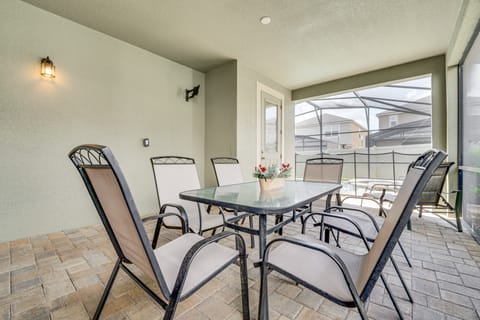 Home Near Theme Parks in Kissimmee: Family Perks! House in Four Corners