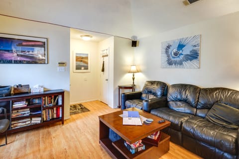 4 Blocks to AT&T Stadium: 'Ent. Central Too!' Apartment in Arlington