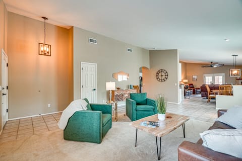 4 Mi to Catalina State Park: Mountain-View Home House in Oro Valley