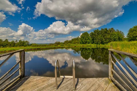 Pet-Friendly Catskills Home w/ Serene Pond! House in Capital District, NY, USA