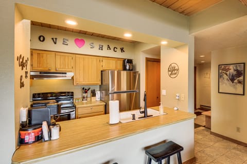 ‘The Love Shack’ - A Couple's Colorado Retreat! Apartment in Colorado