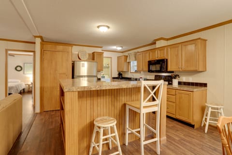 Greers Ferry Lake Access: Cabin w/ Boat Slip! House in Greers Ferry Lake