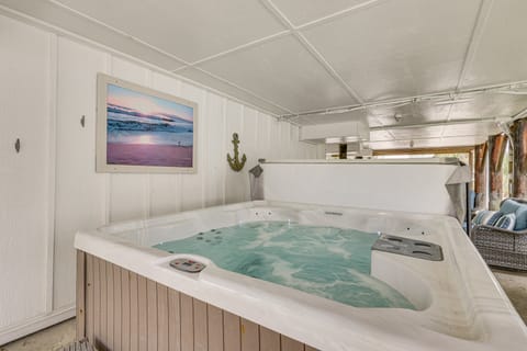 Unique A-Frame Beach House: 'The Beacon at OIB' House in Ocean Isle Beach