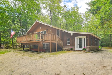 Walk to Water: Outdoor Gem w/ Bunkhouse in Madison House in Madison