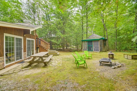 Walk to Water: Outdoor Gem w/ Bunkhouse in Madison House in Madison