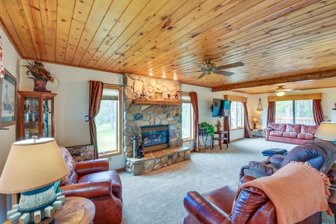 Furnished Deck, Black Hills View: 'Lazy U' Retreat House in West Custer Township