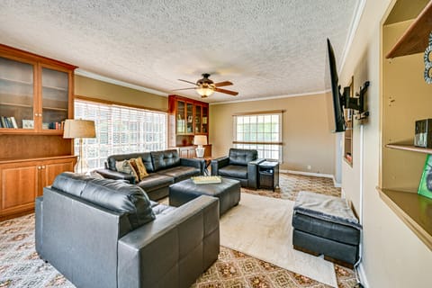 Rural & Private Dover Retreat: Close to Wineries! House in Ohio