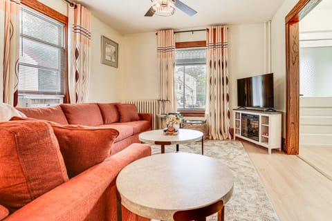 1 Mi to University: Spacious Home in Minneapolis! House in Minneapolis