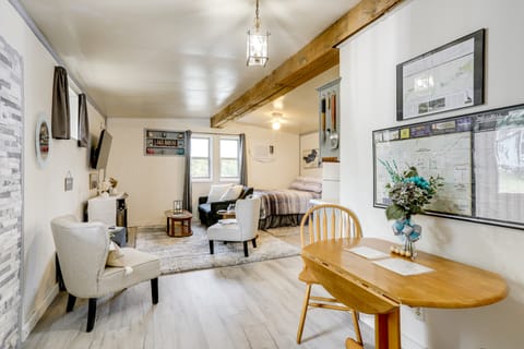 Fish, Boat & Hike: Norfork Lake Studio Near Marina Apartment in Norfork Lake