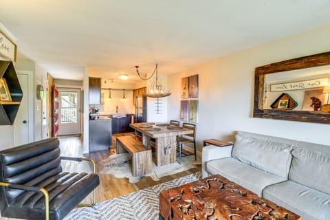 Families Welcome! Sugar Mtn Gem: Golf, Hike & Ski Apartment in Sugar Mountain