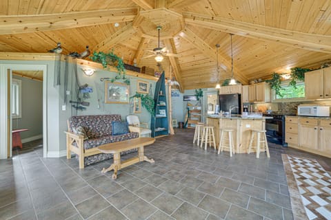 Lakefront Home - Private Dock, Fire Pit & Yard House in Michigan