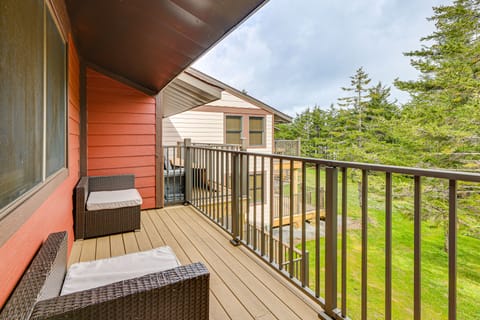 Ski, Hike, Bike! Family Haven at Snowshoe Mountain Apartment in Snowshoe