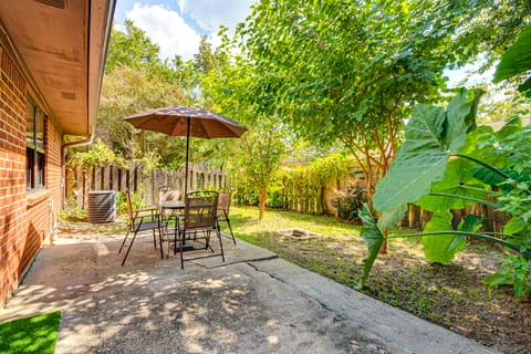 Group-Friendly Rental 5 Mi to Dtwn Tallahassee! Apartment in Tallahassee