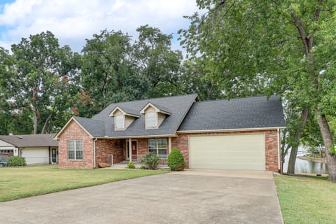 Bring Your Boat! Lakefront Home w/ Dock in Grove House in Grove