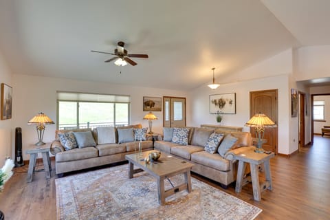 2 Mi to Downtown Sturgis: Quiet Ranch Home w/ View House in Sturgis