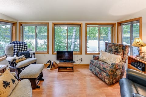 Dock & Lake Access: Cabin 4 Mi to Ice Age Trail! House in Wisconsin