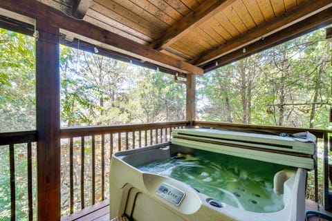 Walk to Douglas Lake: Cabin w/ Private Hot Tub! House in Douglas Lake