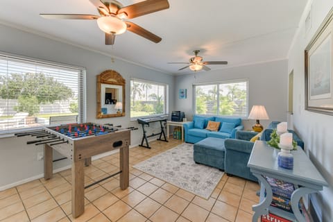 Beach Gear Provided! ‘Oma’s House’ in Bradenton! House in Bradenton