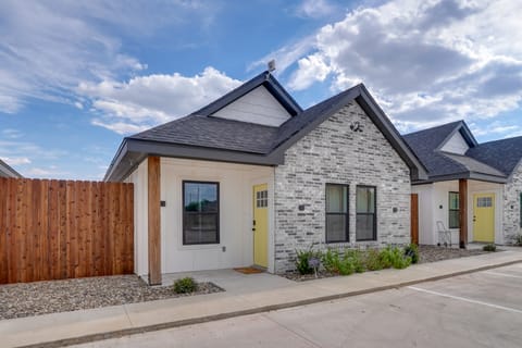 7 Mi to AFB: Central & Modern San Angelo Home House in San Angelo