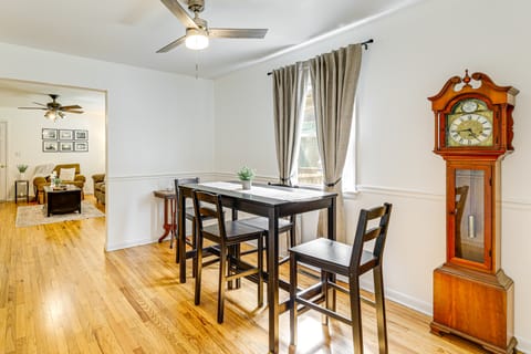 Dog-Friendly Retreat Near Delaware Bay House in Sussex County