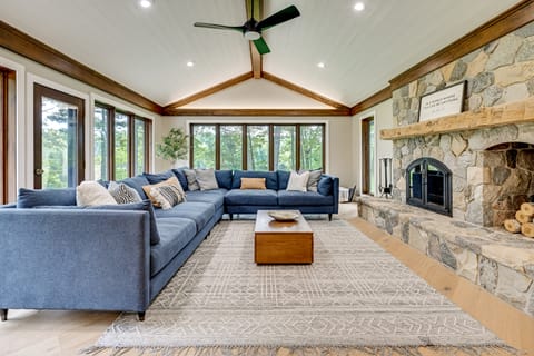 Wisconsin River Gem 12 Mi to Granite Peak Ski Area House in Wisconsin