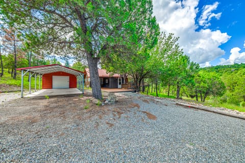 'Ridgeview Adventure' - 14 Mi to Ski Apache! House in Alto