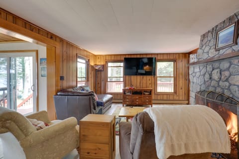 Lakefront Family Home w/ Dock, Views: Pet-Friendly House in Wisconsin