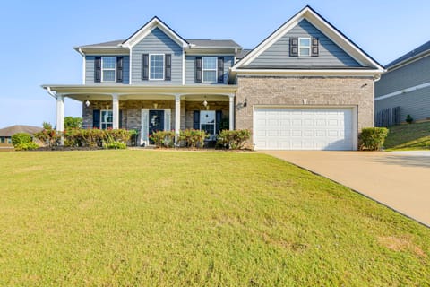 Fenced Yard & Patio! Family Home Near Fort Benning House in Columbus