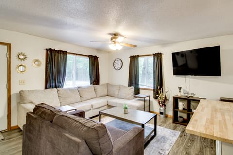 Near Lakes: Updated Family Home w/ Deck in Cushing House in Minnesota