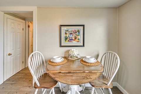 Rock Climb, Hike, Relax! Quiet Beattyville Retreat House in Kentucky