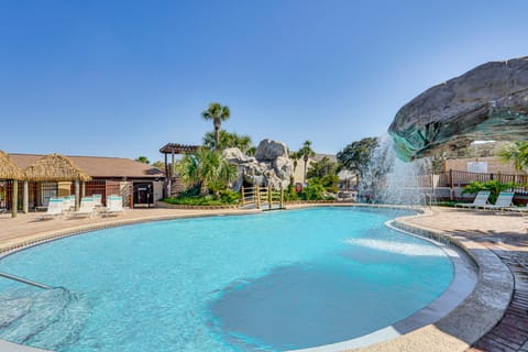 Walk to Shore: PCB Home w/ Balcony + Pool Access! Apartment in Panama City Beach