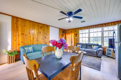 5 Mi to Dtwn! Peaceful Retreat in Jacksonville House in Jacksonville