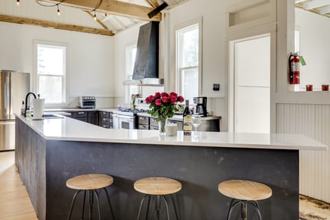 'The Townhall' Northwoods Retreat w/ Large Patio! House in Wisconsin