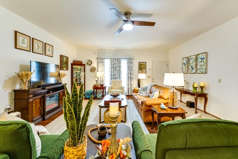 Families & Pets Welcome: Quiet Retreat in Bamberg House in South Carolina