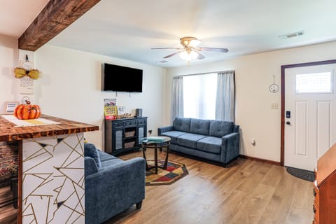 Game Day Getaway! Home w/ Yard, 4 Mi to Ole Miss House in Oxford