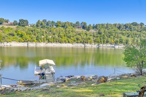 Herrington Lake Retreat w/ Dock, 1 Mi to Marina! House in Kentucky