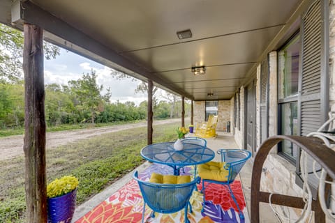 Family Home w/ Covered Patio & Grill in La Grange House in Texas
