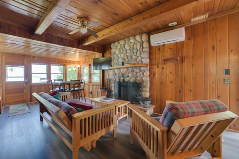 Pet Friendly Mullett Lake Cabin w/ Dock! House in Michigan