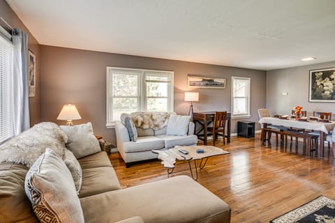 Fishing & Skiing Base! Residential Bozeman Escape House in Bozeman