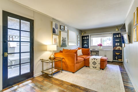 Hike, Ski, Relax: Mtn Getaway in Lake Arrowhead House in Lake Arrowhead