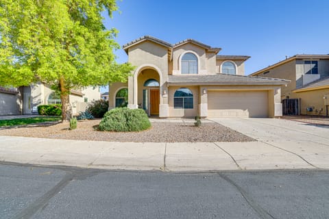 Near Golf Courses & Casinos: Maricopa Home w/ Yard House in Maricopa