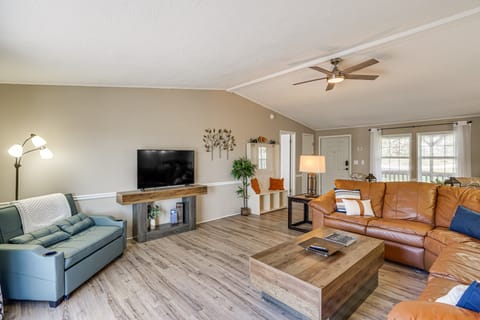 Boat Truman & Lake of the Ozarks: Country Getaway! House in Lake of the Ozarks