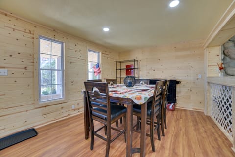 Pet Friendly Chub Creek Cabin: Hunt, Hike & Fish! House in Michigan