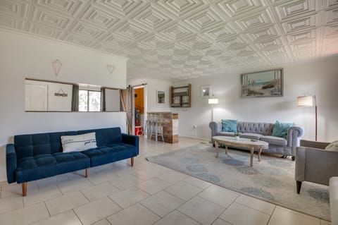 Cape Canaveral Escape 1 Mi to Cocoa Beach Pier! Apartment in Cape Canaveral