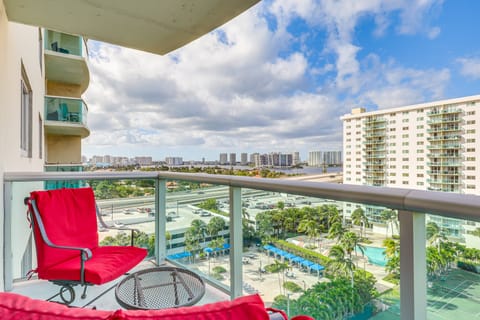 Steps to Sand! 10th-Floor Sunny Isles Beach Escape Apartment in Sunny Isles Beach