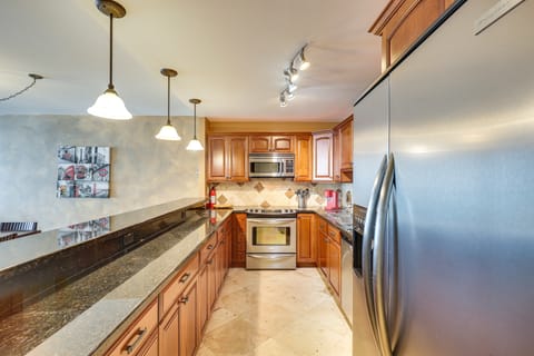 Steps to Sand! 10th-Floor Sunny Isles Beach Escape Apartment in Sunny Isles Beach