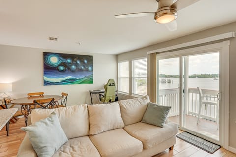 Panama City Condo w/ Dolphin Views & Marina Access Apartment in Highway 30A Florida Beach